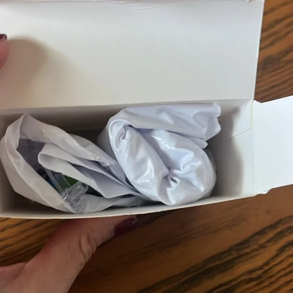 New Cheezos inflatable unicorn cup holders - Picture 6 of 9